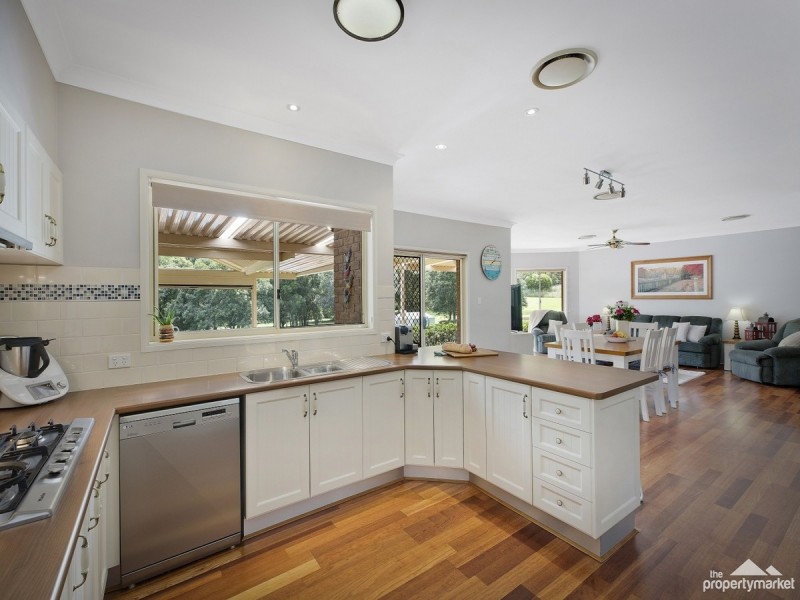 28 Burlington Avenue, Jilliby NSW 2259