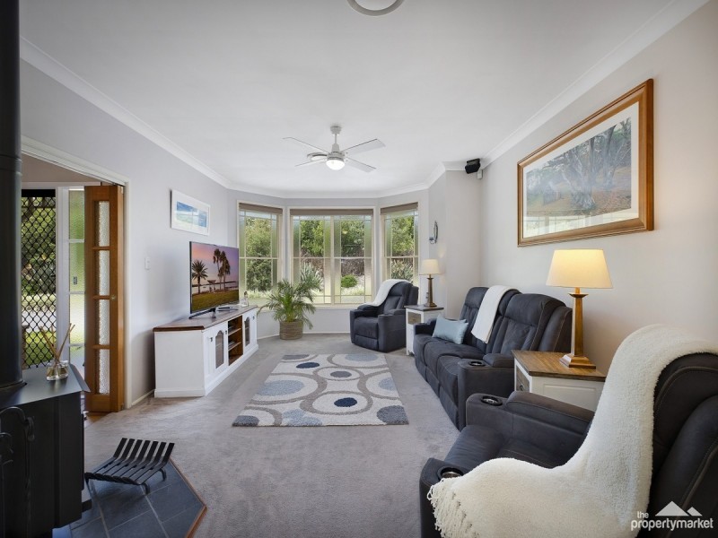 28 Burlington Avenue, Jilliby NSW 2259