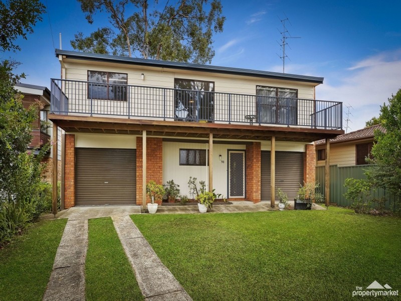 38 Collendina Road, Gwandalan NSW 2259