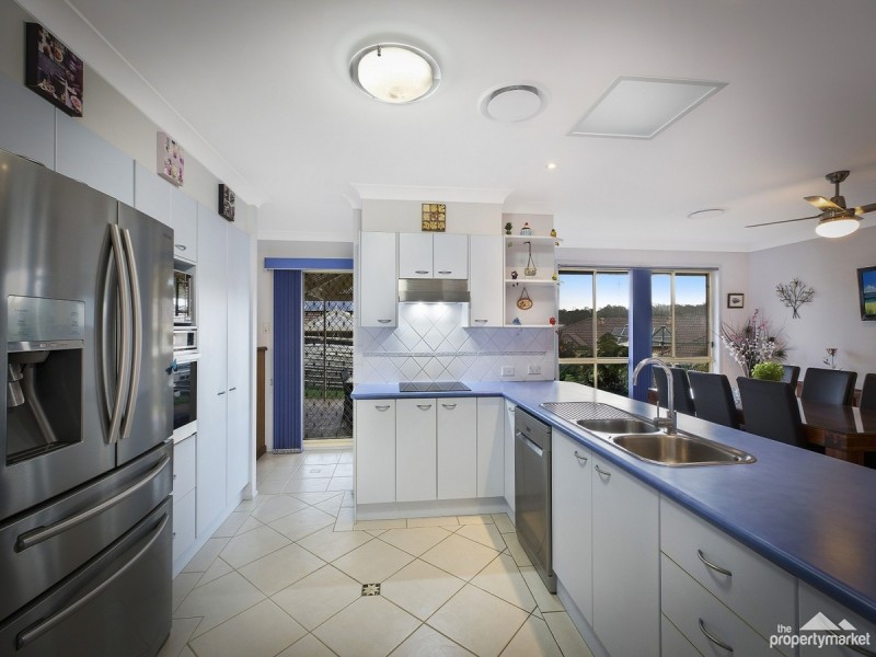 14 Tradewinds Avenue, Summerland Point NSW 2259