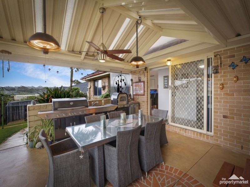 14 Tradewinds Avenue, Summerland Point NSW 2259