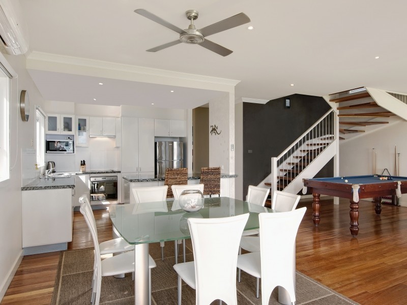 25 Kenilworth Street, Mannering Park NSW 2259