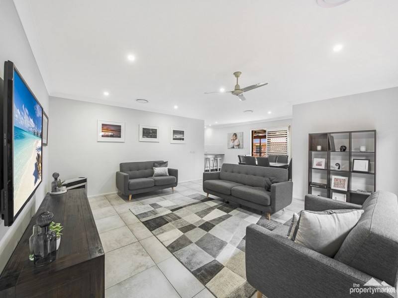 15 Stornaway Crescent, Berkeley Vale NSW 2261