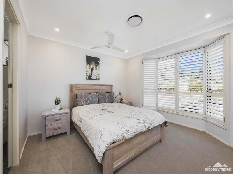 15 Stornaway Crescent, Berkeley Vale NSW 2261