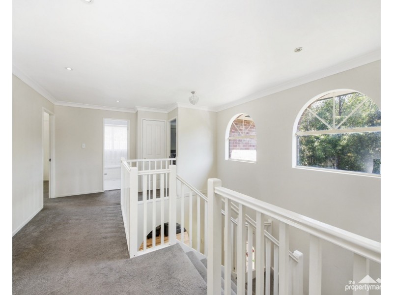 11 Bomaderry Crescent, Glenning Valley NSW 2261