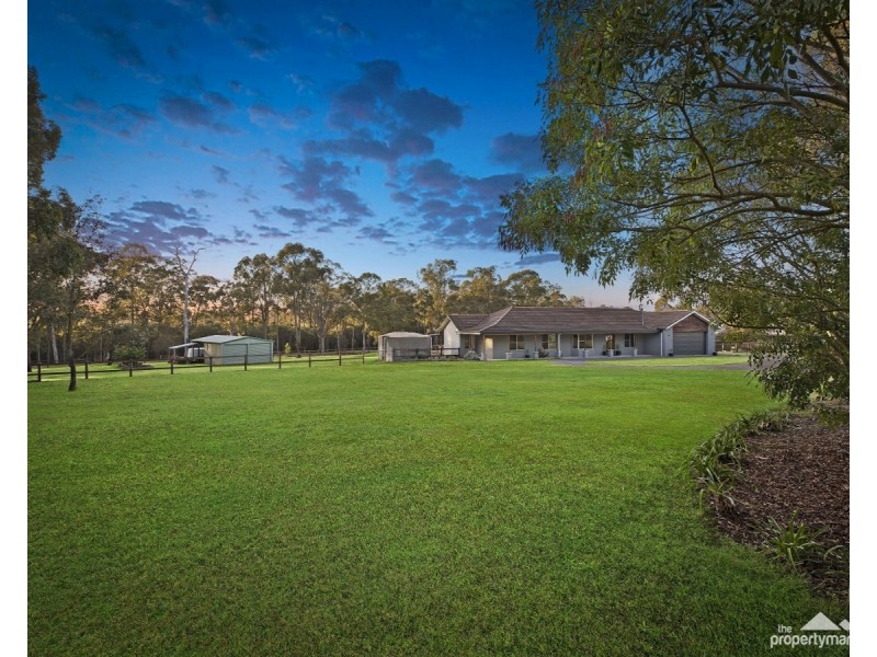 22 Holloway Drive, Jilliby NSW 2259
