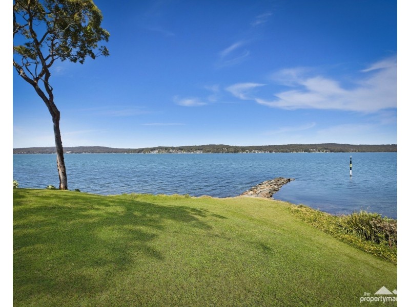 24 Noamunga Crescent, Gwandalan NSW 2259