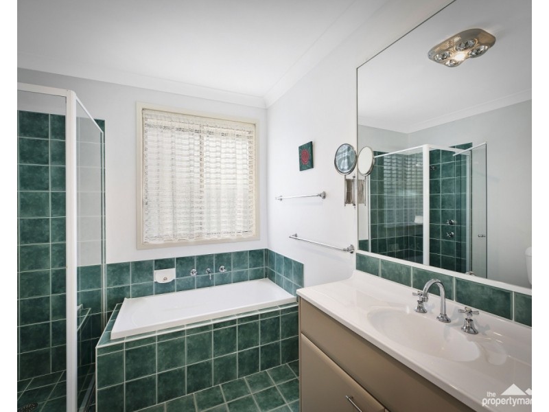 12 Aldinga Road, Gwandalan NSW 2259