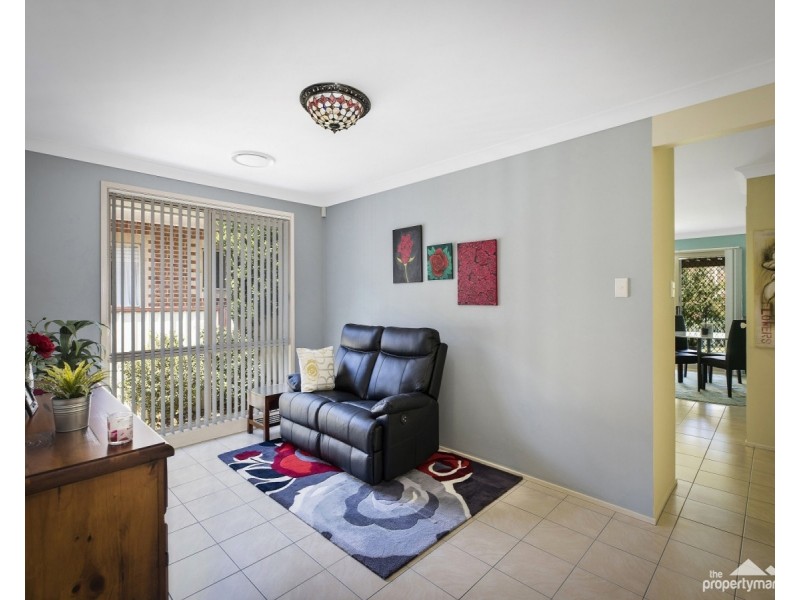 12 Aldinga Road, Gwandalan NSW 2259