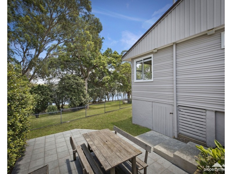 68 Teragalin Drive, Chain Valley Bay NSW 2259