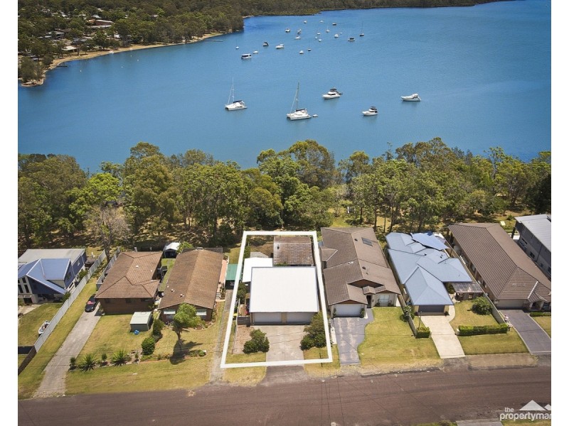 68 Teragalin Drive, Chain Valley Bay NSW 2259