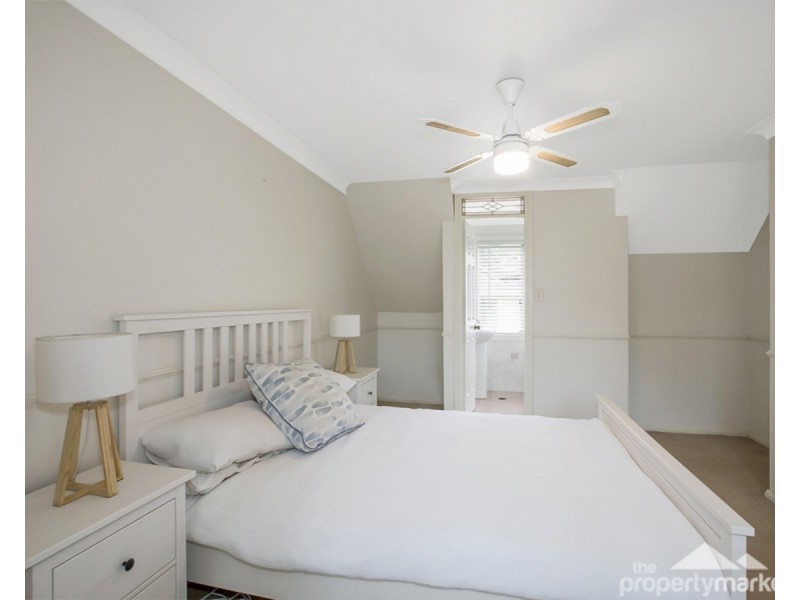 2 Bomaderry Crescent, Glenning Valley NSW 2261