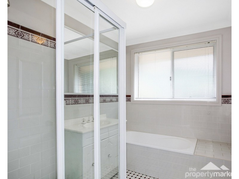 2 Bomaderry Crescent, Glenning Valley NSW 2261