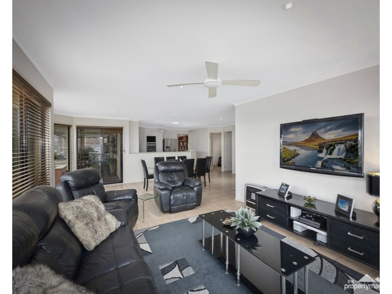 8 Eliza Close, Mardi NSW 2259