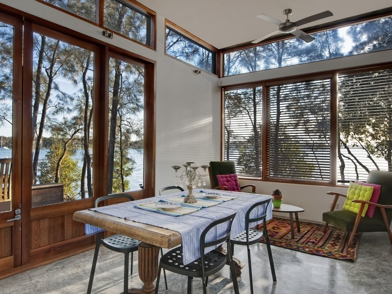 68 Gordon Ave, Summerland Point NSW 2259