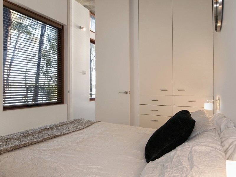 68 Gordon Ave, Summerland Point NSW 2259