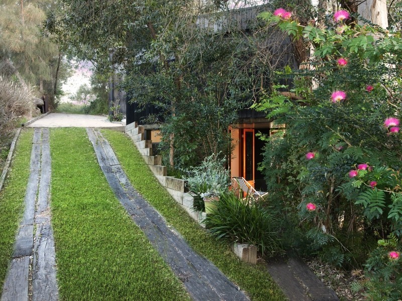 68 Gordon Ave, Summerland Point NSW 2259