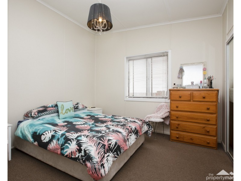 1 Anembo Avenue, Summerland Point NSW 2259