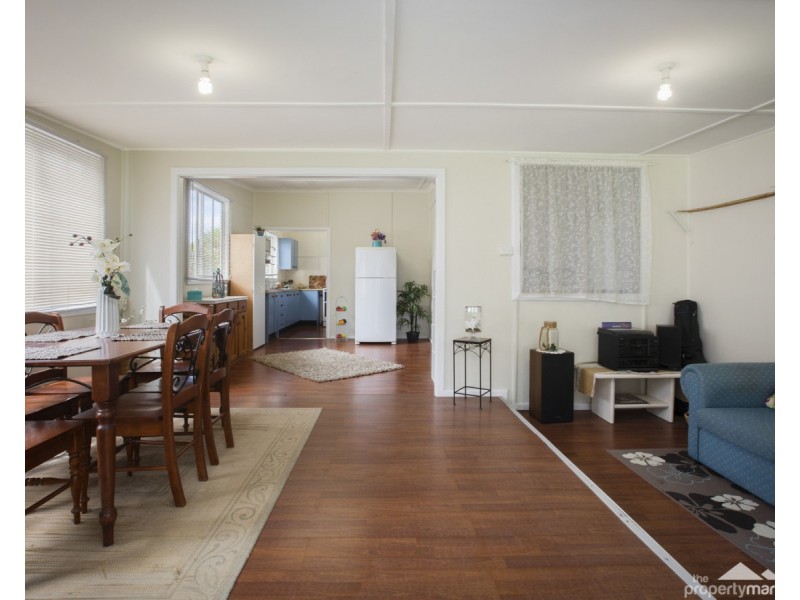 1 Anembo Avenue, Summerland Point NSW 2259