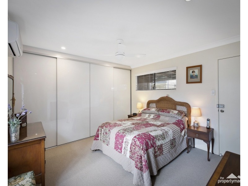 11 Omaru Place, Summerland Point NSW 2259