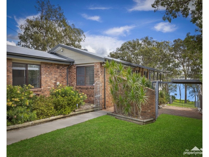 11 Omaru Place, Summerland Point NSW 2259
