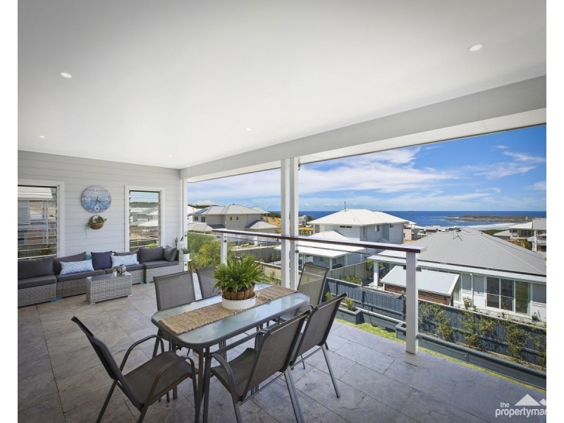 21 Quinn Street, Catherine Hill Bay NSW 2281