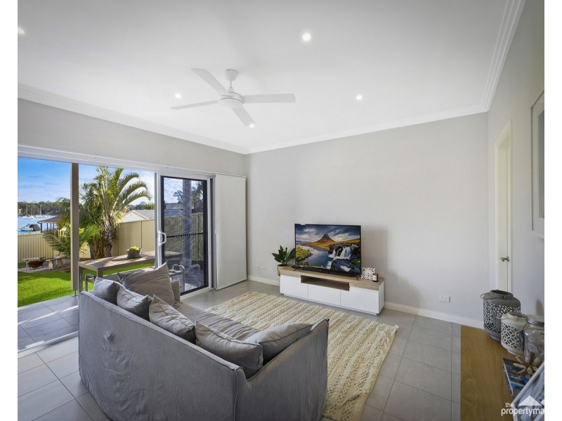 40A Gordon Avenue, Summerland Point NSW 2259