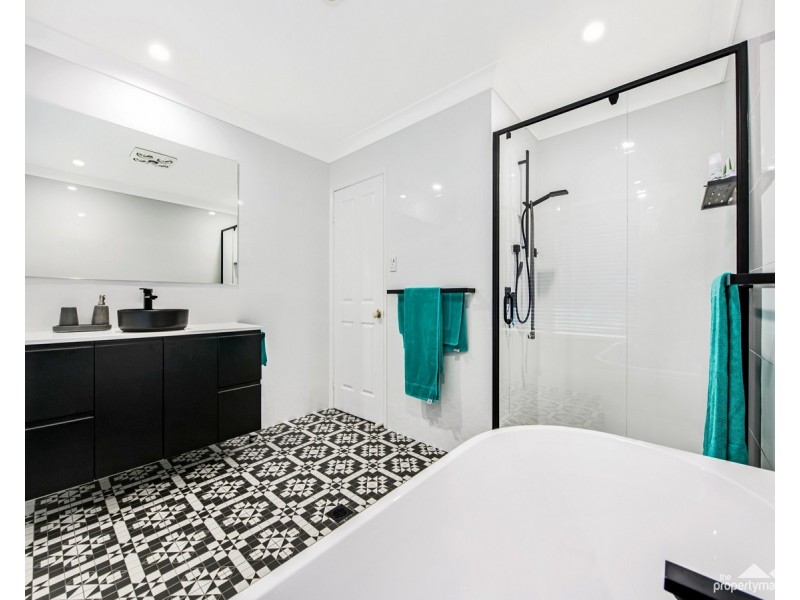 9 Bemboka Crescent, Glenning Valley NSW 2261
