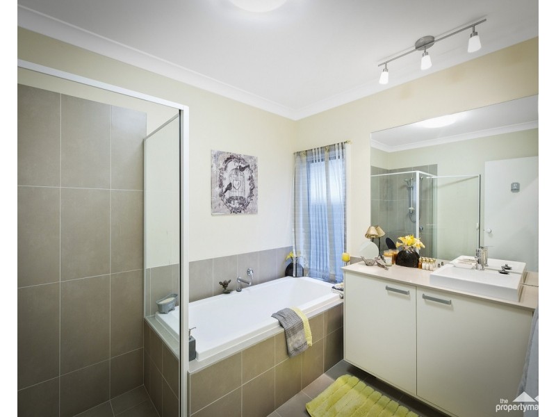 24 Championship Drive, Wyong NSW 2259