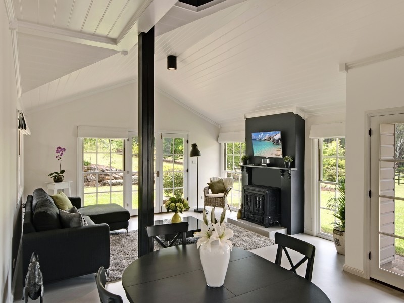 1060 Yarramalong Rd, Wyong Creek NSW 2259