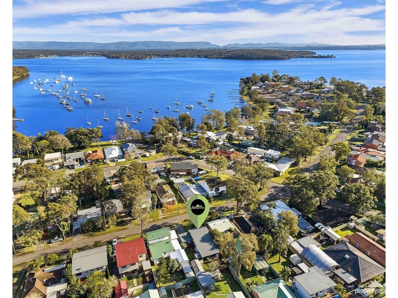 29 Murrumbong Road, Summerland Point NSW 2259