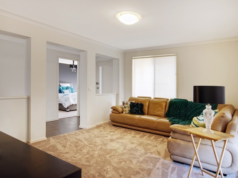 5 Pinto Way, Wadalba NSW 2259