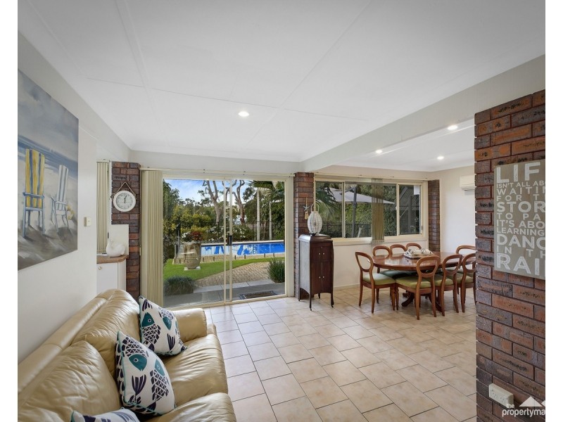26 Murraba Crescent, Gwandalan NSW 2259