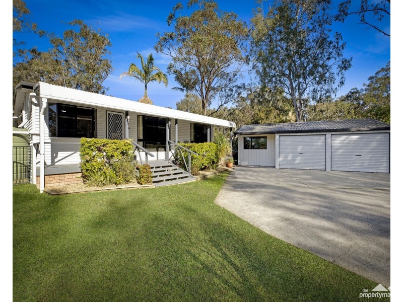 18 Lakeshore Avenue, Kingfisher Shores NSW 2259