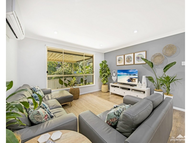 29 Stornaway Crescent, Berkeley Vale NSW 2261