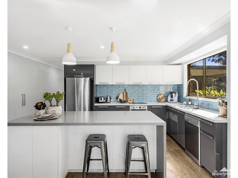 29 Stornaway Crescent, Berkeley Vale NSW 2261
