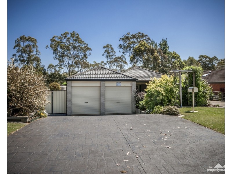 123 Brittania Drive, Watanobbi NSW 2259