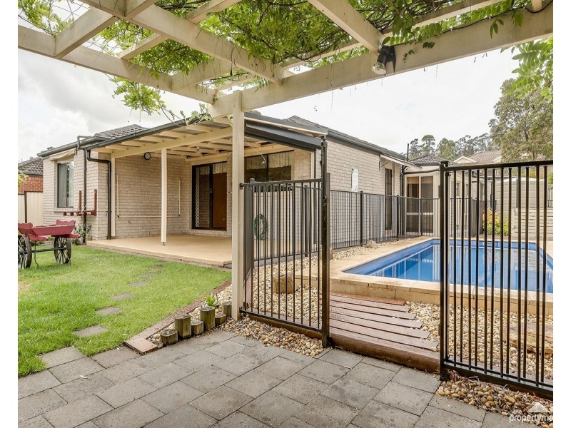123 Brittania Drive, Watanobbi NSW 2259