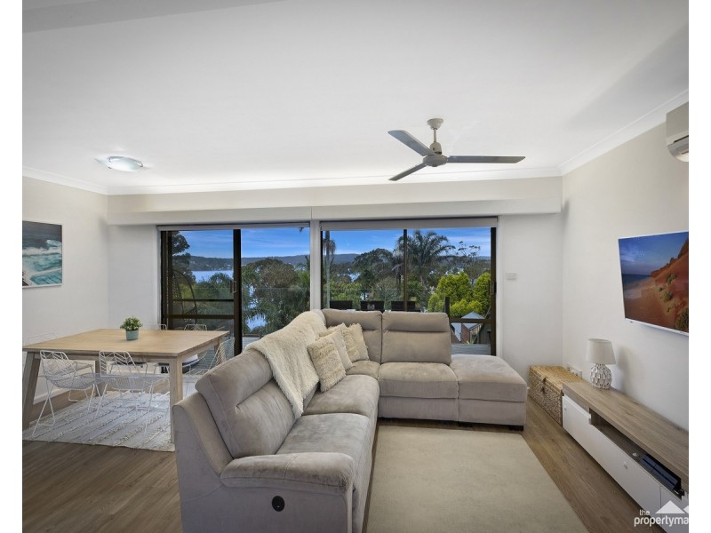 24 Murraba Crescent, Gwandalan NSW 2259