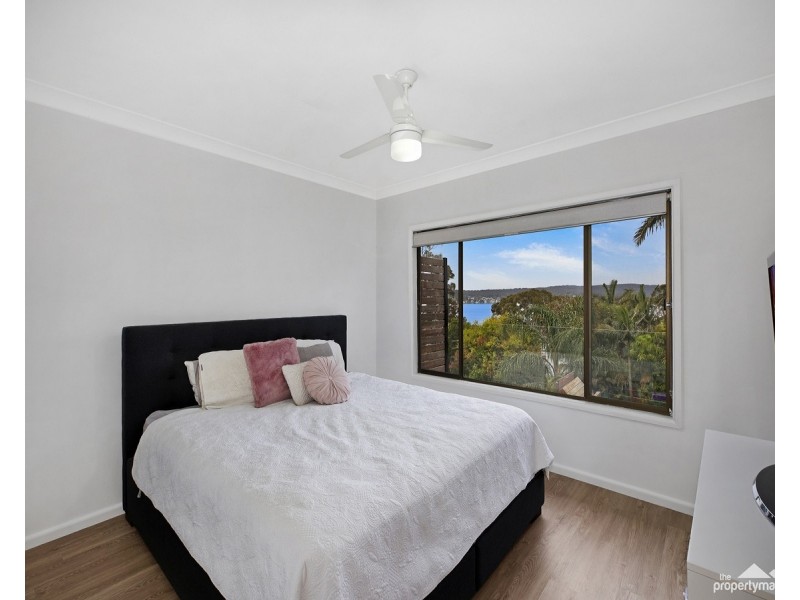 24 Murraba Crescent, Gwandalan NSW 2259