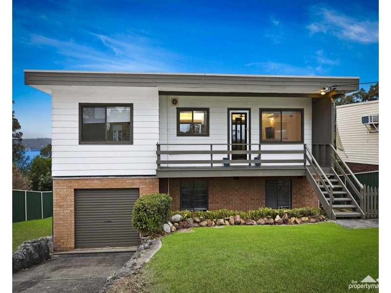 24 Murraba Crescent, Gwandalan NSW 2259