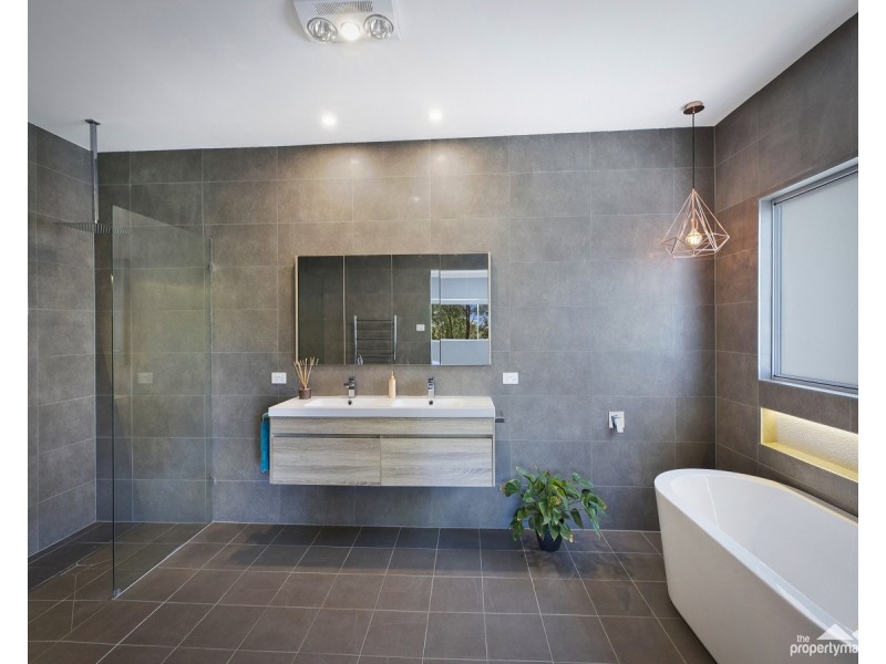 7 Carpenters Lane, Mardi NSW 2259