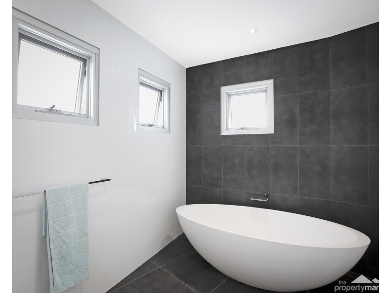 6 Diamond Head Drive, Budgewoi NSW 2262