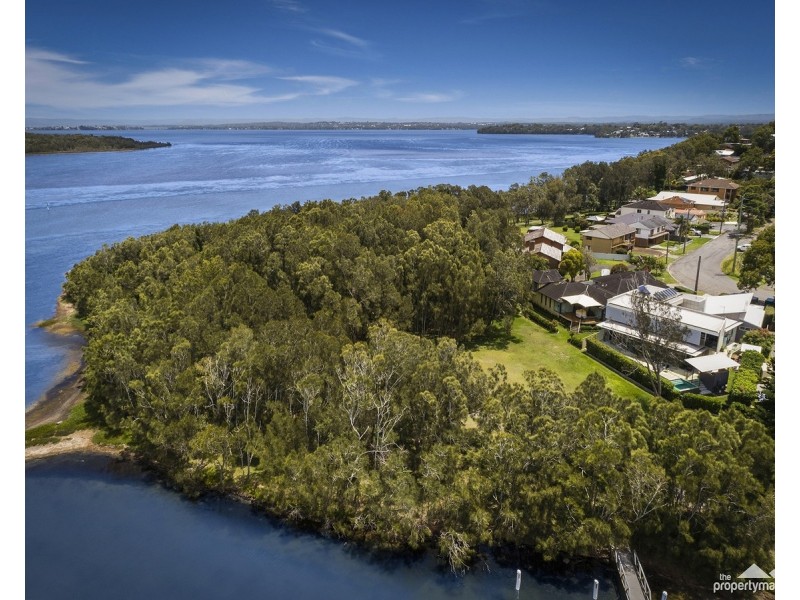 6 Diamond Head Drive, Budgewoi NSW 2262