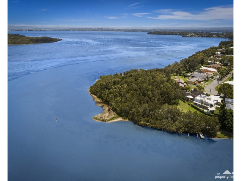 6 Diamond Head Drive, Budgewoi NSW 2262