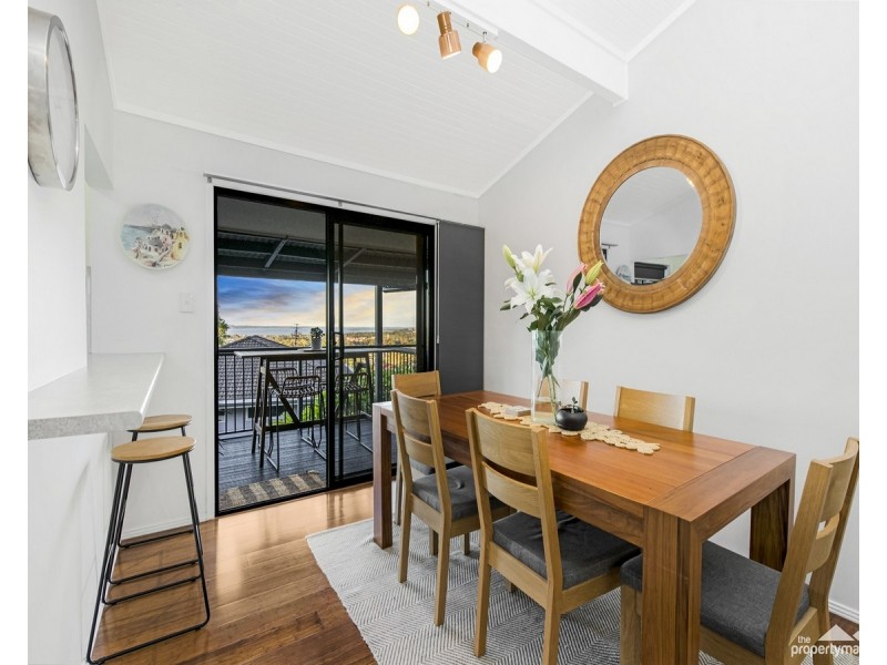 2/3 Seaspray Close, Bateau Bay NSW 2261