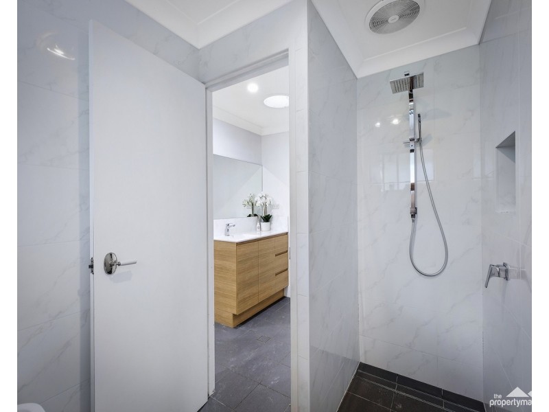 32 Dunrossil Avenue, Watanobbi NSW 2259