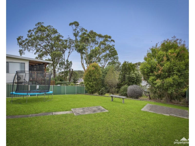 22 Murraba Crescent, Gwandalan NSW 2259
