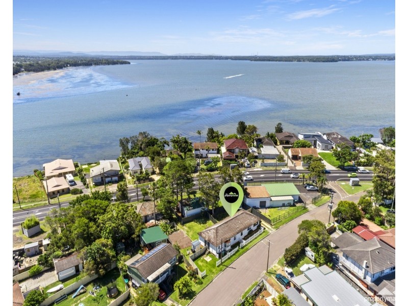 14 Viewpoint Drive, Toukley NSW 2263