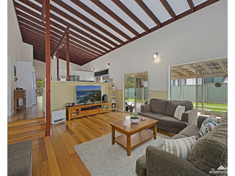 6 St Albans Road, Warnervale NSW 2259